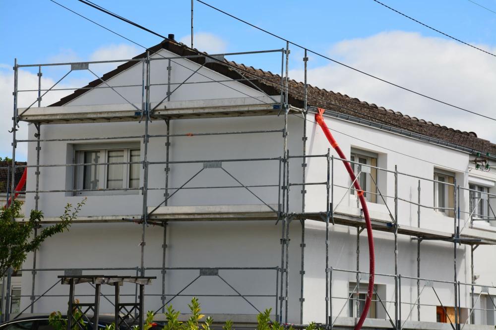 peinture bâtiment à Aubin